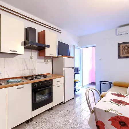 Romantika-2 By Interhome * Rovinj