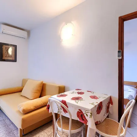 Romantika-2 By Interhome *