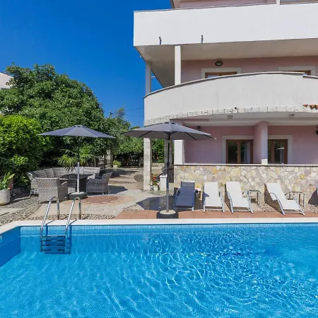 Apartmán Romantika-2 By Interhome Rovinj