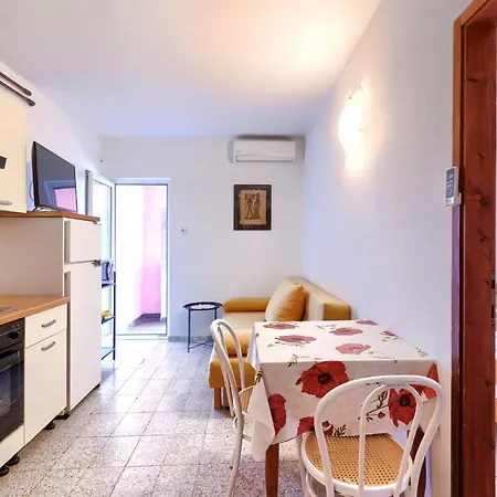 Romantika-2 By Interhome Apartment