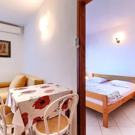 Apartment Romantika-2 By Interhome Rovinj