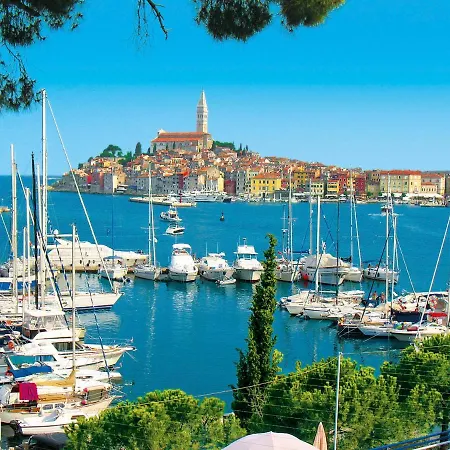 Romantika-2 By Interhome