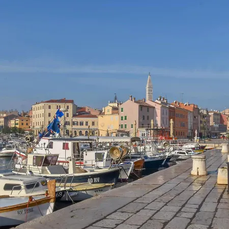 Apartament Romantika-2 By Interhome