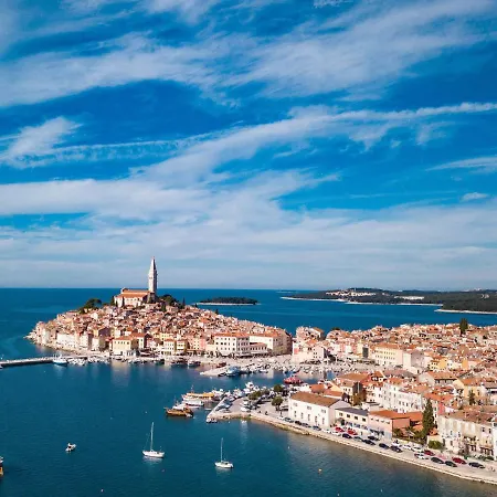 Apartament Romantika-2 By Interhome