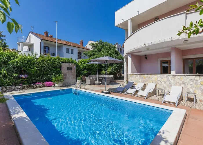 Romantika-2 By Interhome *